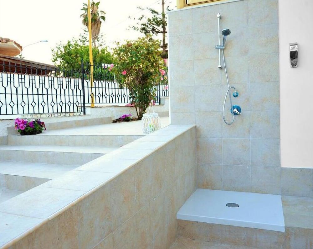 B&B Villa Achibea Agrigento Exteriör bild